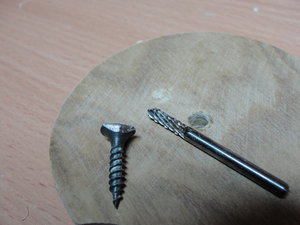 Саморез (5528 просмотров) <a class='original' href='./download/file.php?id=61447&mode=view' target=_blank>Загрузить оригинал (3.91 МБ)</a>