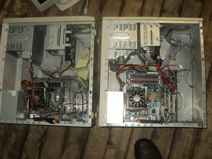 крышки сняты (2265 просмотров) <a class='original' href='./download/file.php?id=61983&mode=view' target=_blank>Загрузить оригинал (3.48 МБ)</a>