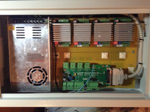 Почти все компоненты в ящике (3571 просмотр) <a class='original' href='./download/file.php?id=62293&mode=view' target=_blank>Загрузить оригинал (1.48 МБ)</a>