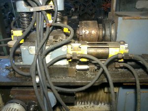 вид с задней стороны станка (3673 просмотра) <a class='original' href='./download/file.php?id=62724&mode=view' target=_blank>Загрузить оригинал (438.76 КБ)</a>