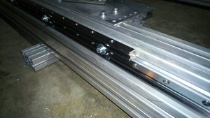 Способ притягивания рельс к профилю боком по 6 точкам, очень удобно затягивать если сопоставить отверстия обоих рельсин (4113 просмотров) <a class='original' href='./download/file.php?id=64544&mode=view' target=_blank>Загрузить оригинал (976.7 КБ)</a>