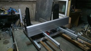 Собрал балку портала, чтоб оценить размеры и жесткость будущей конструкции. (4009 просмотров) <a class='original' href='./download/file.php?id=64604&mode=view' target=_blank>Загрузить оригинал (928.23 КБ)</a>