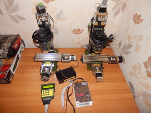 Корова - справа, теленок - слева (3280 просмотров) <a class='original' href='./download/file.php?id=64679&mode=view' target=_blank>Загрузить оригинал (480.2 КБ)</a>