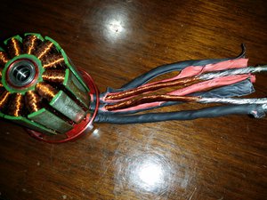 20151204_213943.jpg (6339 просмотров) <a class='original' href='./download/file.php?id=65427&mode=view' target=_blank>Загрузить оригинал (4.97 МБ)</a>