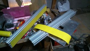 Поклейка второй шлифовальной рейки (2840 просмотров) <a class='original' href='./download/file.php?id=66796&mode=view' target=_blank>Загрузить оригинал (926.3 КБ)</a>