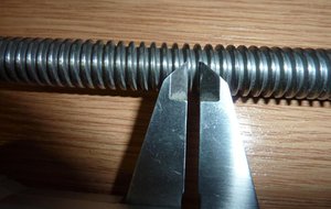 винт.JPG (2294 просмотра) <a class='original' href='./download/file.php?id=72173&mode=view' target=_blank>Загрузить оригинал (83.73 КБ)</a>