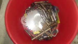 тазик с фрезами и сверлами (39992 просмотра) <a class='original' href='./download/file.php?id=73450&mode=view' target=_blank>Загрузить оригинал (2.95 МБ)</a>