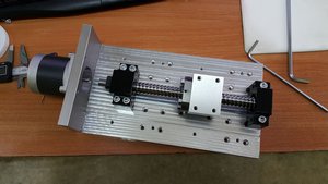 Ось Y с ШВП от Z (5578 просмотров) <a class='original' href='./download/file.php?id=73806&mode=view' target=_blank>Загрузить оригинал (165.31 КБ)</a>