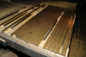 Порезка латунной плиты ЛС59-1г/к вдоль на полоски ≠20х30±0,1мм, полосы получились 29,9мм, для ООО НПК НАДЁЖНЫЙ, СПБ. Заказчик конечного изделия--предприятие из холдинга КРЭТ. (25323 просмотра) <a class='original' href='./download/file.php?id=74319&mode=view' target=_blank>Загрузить оригинал (11.18 МБ)</a>