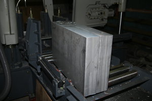 Резка полос АМГ6. Сначала нафрезере, потом на ленточке. (5342 просмотра) <a class='original' href='./download/file.php?id=74884&mode=view' target=_blank>Загрузить оригинал (6.93 МБ)</a>