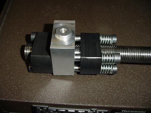 Y anti backlash crop.JPG (5500 просмотров) <a class='original' href='./download/file.php?id=76460&mode=view' target=_blank>Загрузить оригинал (55.79 КБ)</a>