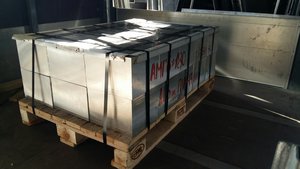 Порезка плиты АМГ6 ≠180мм. Заказ лежит уже в кузове а/м заказчика. (3331 просмотр) <a class='original' href='./download/file.php?id=77861&mode=view' target=_blank>Загрузить оригинал (1.25 МБ)</a>