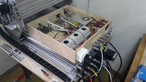 убрал большие вентиляторы совсем ) оставил только маленькие в корпусах драйверов (2628 просмотров) <a class='original' href='./download/file.php?id=78060&mode=view' target=_blank>Загрузить оригинал (585.8 КБ)</a>