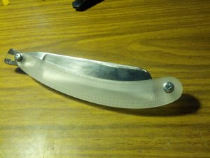 Накладки для бритвы. (13525 просмотров) <a class='original' href='./download/file.php?id=78078&mode=view' target=_blank>Загрузить оригинал (1.8 МБ)</a>