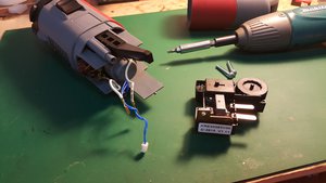 Отсоединяем блок управления, оставлю возможность вернуть его назад в случае необходимости (4606 просмотров) <a class='original' href='./download/file.php?id=78508&mode=view' target=_blank>Загрузить оригинал (404.24 КБ)</a>