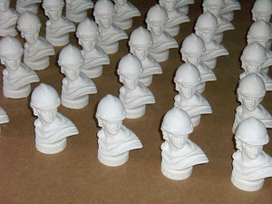 Тираж сувениров изготовленных по мастер-модели методом литья (4631 просмотр) <a class='original' href='./download/file.php?id=7890&mode=view' target=_blank>Загрузить оригинал (95.84 КБ)</a>