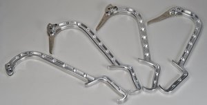 От надёжности таких &quot;инструментов&quot; зависит человеческая жизнь. Какой бы ни был хороший материал, обязательно надо следить за поверхностями, с минусовыми напряжениями, особенно после возникновения концентраторов напряжений (риски, зазубрины, забоины). Материалы типа В95Т1 очень не любят продолжительные отрицательные нагрузки, поэтому у гр-х самолётов нижняя часть крыла из авиационного типа Д16Т, верхняя из В95хТххх (10745 просмотров) <a class='original' href='./download/file.php?id=79104&mode=view' target=_blank>Загрузить оригинал (812.49 КБ)</a>