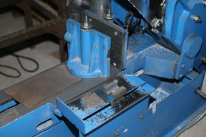 Ходовая гайка лопнула в гарантийный срок, заменить отказались, сделали и поставили из бронзы свою, потом и червячный винт тоже лопнул, пришлось покупать. И всё это в гарантийный срок. (3316 просмотров) <a class='original' href='./download/file.php?id=80592&mode=view' target=_blank>Загрузить оригинал (8.29 МБ)</a>