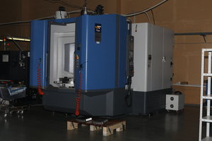 Они недавно взяли себе этого монстра (4849 просмотров) <a class='original' href='./download/file.php?id=80906&mode=view' target=_blank>Загрузить оригинал (7.76 МБ)</a>