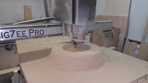 Станок для обработки моделей и крупных деталей из алюминиевых сплавов (4746 просмотров) <a class='original' href='./download/file.php?id=81611&mode=view' target=_blank>Загрузить оригинал (3.76 МБ)</a>