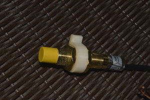 LJ12A3-4-Z/BX NPN с креплением (4495 просмотров) <a class='original' href='./download/file.php?id=81779&mode=view' target=_blank>Загрузить оригинал (9.26 МБ)</a>