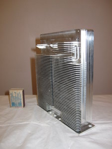 Тот же алюминий после фрезеровки.  Такие детали капризны.  Фото предоставил Александр Кулешов (4602 просмотра) <a class='original' href='./download/file.php?id=82473&mode=view' target=_blank>Загрузить оригинал (2.68 МБ)</a>