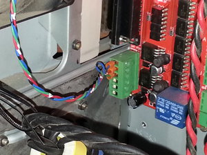 подключение к контроллеру. Синий провод- общий (2865 просмотров) <a class='original' href='./download/file.php?id=82880&mode=view' target=_blank>Загрузить оригинал (1.39 МБ)</a>