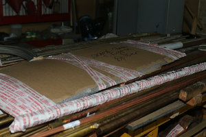 Упаковка важна. Иначе металл повредят транспортники. Важно получателю смотреть, за что расписывается. Я писал в теме &quot;транспортники&quot;, на что обращать надо внимание. (10365 просмотров) <a class='original' href='./download/file.php?id=82999&mode=view' target=_blank>Загрузить оригинал (6.83 МБ)</a>