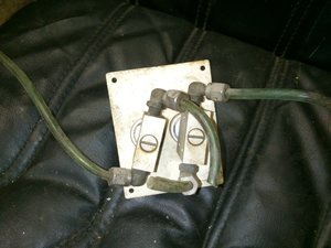 пневмо цилиндры (1258 просмотров) <a class='original' href='./download/file.php?id=83343&mode=view' target=_blank>Загрузить оригинал (1.61 МБ)</a>