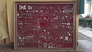 Единственное, что разрешили сфоткать--это стенд с образцами выпускаемых профилей. Профили из сплавов АМГ6, Д16ЧТ, Д19ЧТ, АД31 и др. (6281 просмотр) <a class='original' href='./download/file.php?id=84426&mode=view' target=_blank>Загрузить оригинал (5.15 МБ)</a>