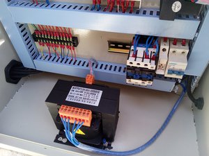 транс до 70в (5584 просмотра) <a class='original' href='./download/file.php?id=85728&mode=view' target=_blank>Загрузить оригинал (302.06 КБ)</a>