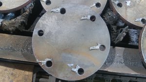 Верхняя сторона флянца (8960 просмотров) <a class='original' href='./download/file.php?id=86065&mode=view' target=_blank>Загрузить оригинал (1.28 МБ)</a>