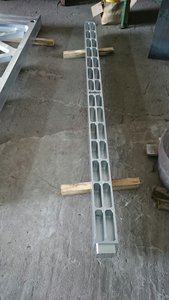 Квадрат 130х130 был вырезан из плиты АМГ6 =130мм вдоль на 3 метра. (9793 просмотра) <a class='original' href='./download/file.php?id=86361&mode=view' target=_blank>Загрузить оригинал (747.15 КБ)</a>