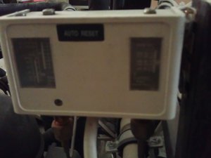 Не знаю что (3378 просмотров) <a class='original' href='./download/file.php?id=86583&mode=view' target=_blank>Загрузить оригинал (685.72 КБ)</a>