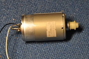 двигатель от принтера для cnc станка.JPG (6695 просмотров) <a class='original' href='./download/file.php?id=867&mode=view' target=_blank>Загрузить оригинал (659.79 КБ)</a>