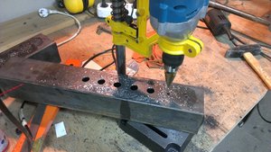 насверлил отверстий (3648 просмотров) <a class='original' href='./download/file.php?id=87907&mode=view' target=_blank>Загрузить оригинал (2.19 МБ)</a>