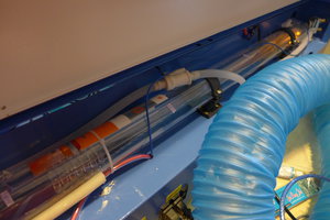 Свечение в трубке (2913 просмотров) <a class='original' href='./download/file.php?id=88017&mode=view' target=_blank>Загрузить оригинал (3.86 МБ)</a>