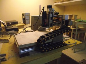 Станок1.jpg (3819 просмотров) <a class='original' href='./download/file.php?id=8802&mode=view' target=_blank>Загрузить оригинал (54.87 КБ)</a>