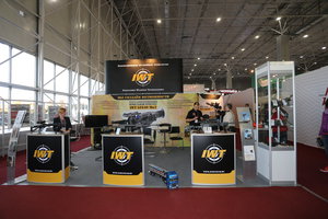 Эта компания производит прицелы и др. оптику (14366 просмотров) <a class='original' href='./download/file.php?id=89890&mode=view' target=_blank>Загрузить оригинал (9.01 МБ)</a>