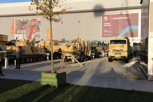 H55R9895.JPG (14298 просмотров) <a class='original' href='./download/file.php?id=89998&mode=view' target=_blank>Загрузить оригинал (8.67 МБ)</a>