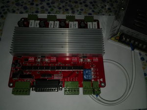 на плате обозначен + вход (2700 просмотров) <a class='original' href='./download/file.php?id=91496&mode=view' target=_blank>Загрузить оригинал (185.68 КБ)</a>