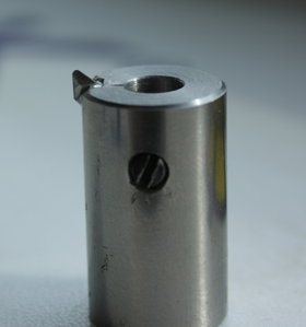 обломок вставлен под углом, прижат винтом, заточен. (3276 просмотров) <a class='original' href='./download/file.php?id=93805&mode=view' target=_blank>Загрузить оригинал (358.97 КБ)</a>