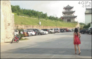 Close-call-save-dance-move.gif (2664 просмотра) <a class='original' href='./download/file.php?id=93950&mode=view' target=_blank>Загрузить оригинал (2 МБ)</a>