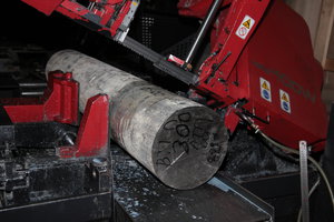 С первой попытки отрезка прутка ВТ1-0-- неудача. (5675 просмотров) <a class='original' href='./download/file.php?id=96736&mode=view' target=_blank>Загрузить оригинал (6.02 МБ)</a>