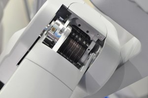 daVinci робот тросовая передача.jpg (10304 просмотра) <a class='original' href='./download/file.php?id=972&sid=74c5814abec5b2a9915d1cefc4252148&mode=view' target=_blank>Загрузить оригинал (381.51 КБ)</a>