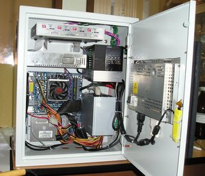 Начинка шкафа (23365 просмотров) <a class='original' href='./download/file.php?id=9808&mode=view' target=_blank>Загрузить оригинал (345.66 КБ)</a>