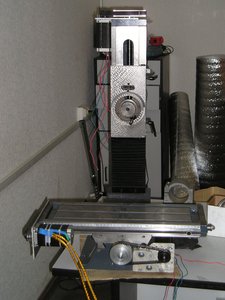 Станок с ШД, установленными на временные крепления. Шпиндель снят. (23280 просмотров) <a class='original' href='./download/file.php?id=9809&mode=view' target=_blank>Загрузить оригинал (496.12 КБ)</a>