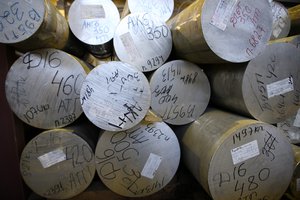 алюминиевый прутковый прокат Ø300мм-Ø480мм   Ø260мм и более с закалкой (Д16Т, В95Т1) большая редкость. Но у нас есть всегда. (5372 просмотра) <a class='original' href='./download/file.php?id=98877&mode=view' target=_blank>Загрузить оригинал (2.59 МБ)</a>